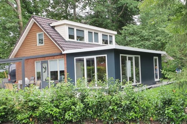 aanbouw woning sandwichpanelen
